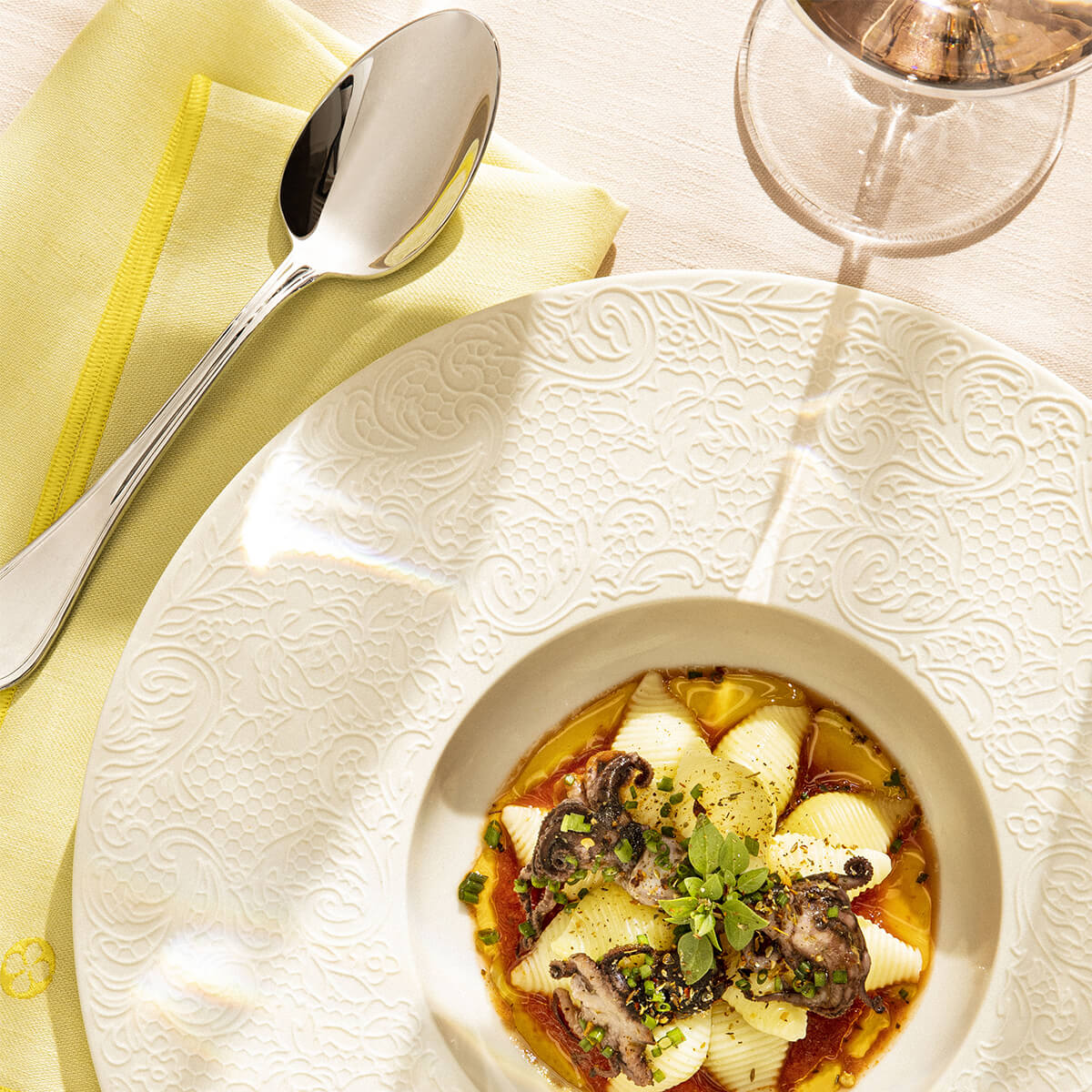 COLLECTION L COUTURE IVOIRE Assiette gourmet grand bassin 30 cm