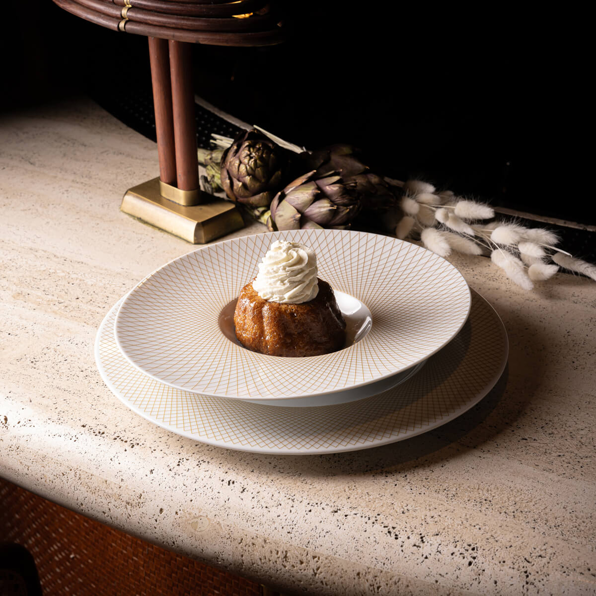 Image du produit: GRAPHIQUE CLASSIQUE DORE Assiette de présentation 32,5cm