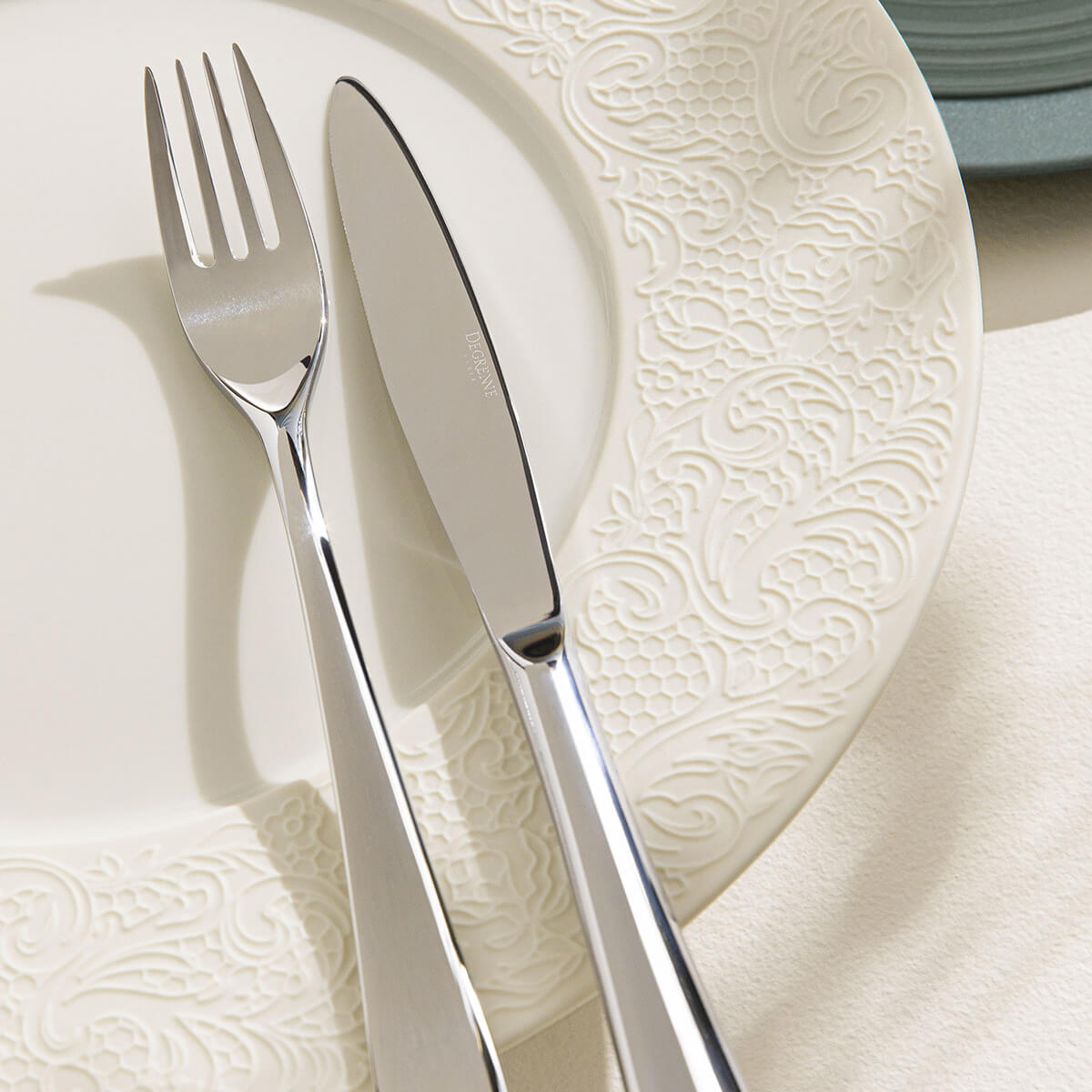 COLLECTION L COUTURE IVOIRE Assiette 28 cm