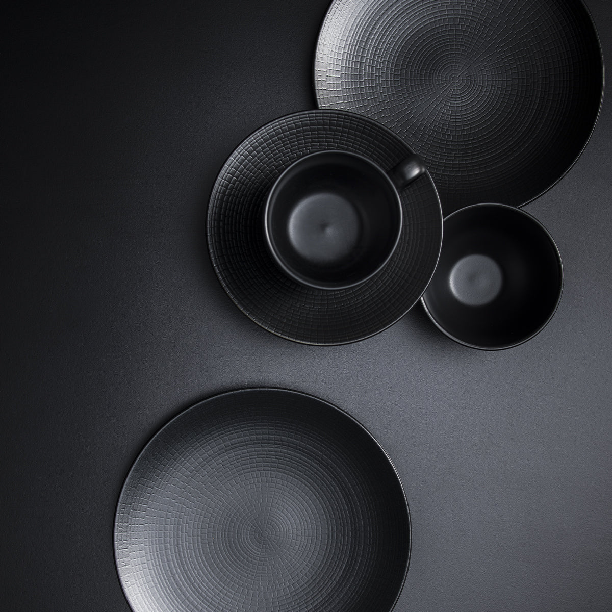 MODULO NATURE PIERRE DE LAVE Assiette de présentation 31,5 cm