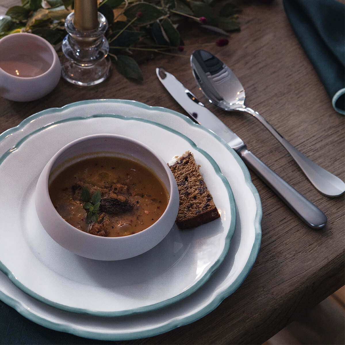 Image du produit: GOURMET ROSE NUDE Mini cocotte biseautée 7 cl