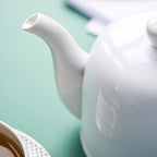 SALAM MONOCHROME Théière 4 tasses cloche blanche