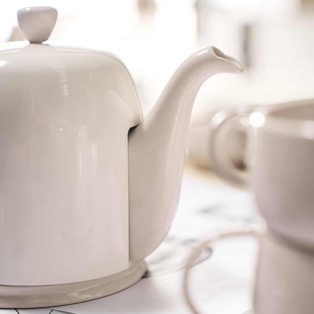 SALAM MONOCHROME Théière 4 tasses cloche rose nude